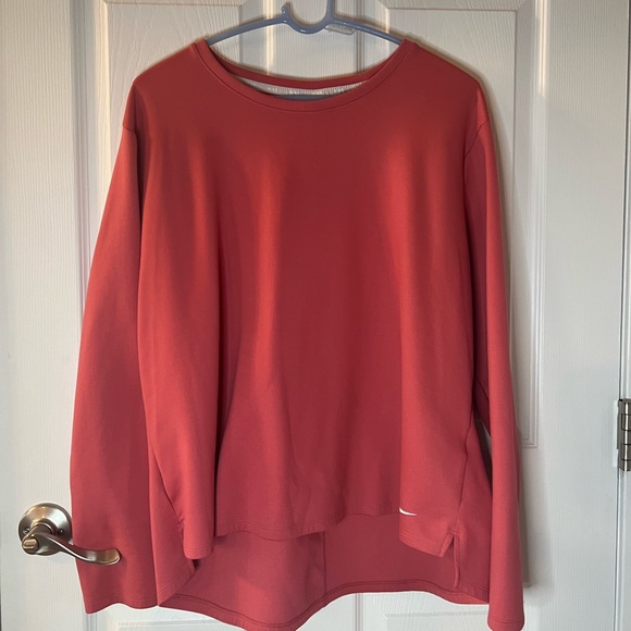 Women’s Nike Long Sleeve Therma-Fit Sweatshirt Size XXL - Picture 3 of 10